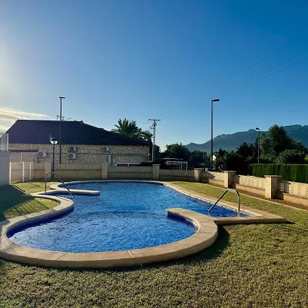 Casa En Playa Les Deveses, Daire *