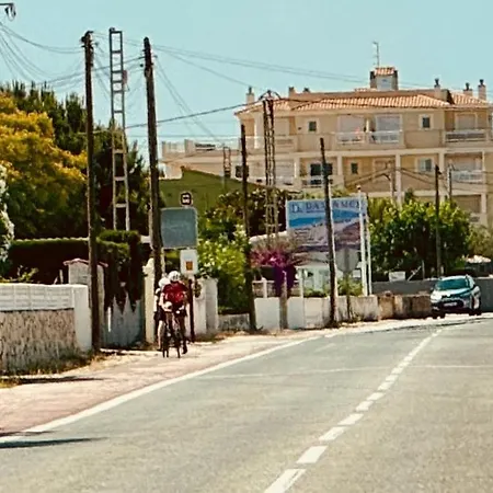 Casa En Playa Les Deveses, 아파트 *