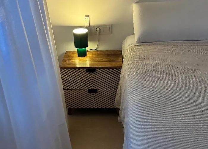 Casa En Playa Les Deveses, דירה דניה