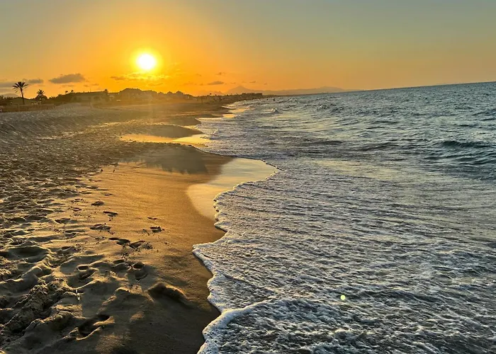 Apartman Casa En Playa Les Deveses, *