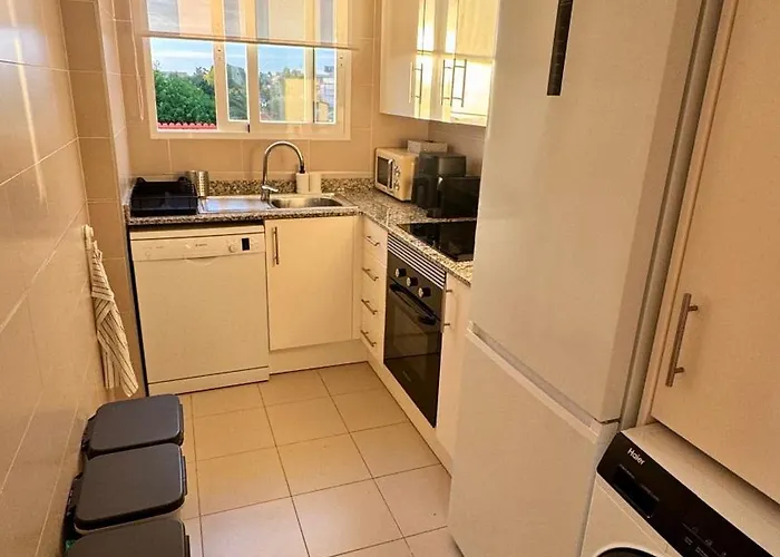 Casa En Playa Les Deveses, *