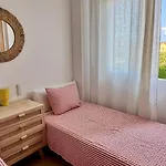 شقة Casa En Playa Les Deveses,