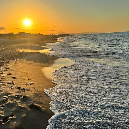 Lägenhet Casa En Playa Les Deveses, *