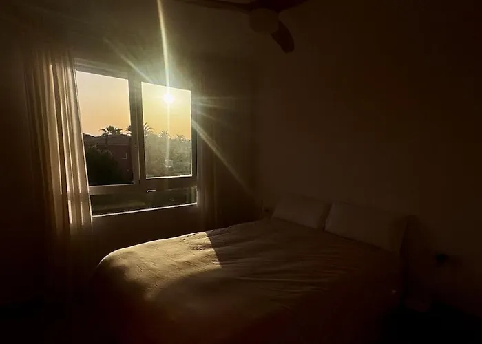 Lägenhet Casa En Playa Les Deveses,